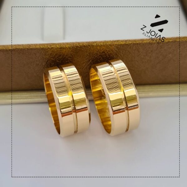Aliança Em Ouro 18k - 8mm de Largura [Valor do Par] ZJ0035
