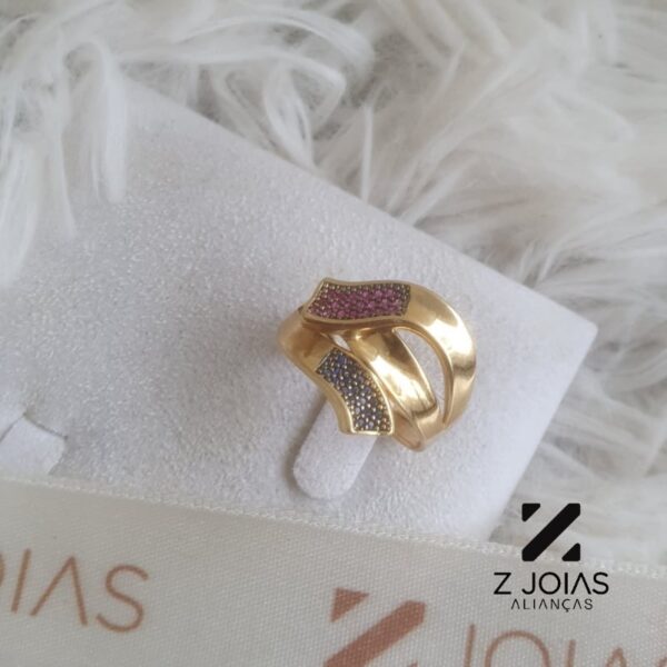 Anel em Ouro 18k Com Rubis e Safiras - Image 2