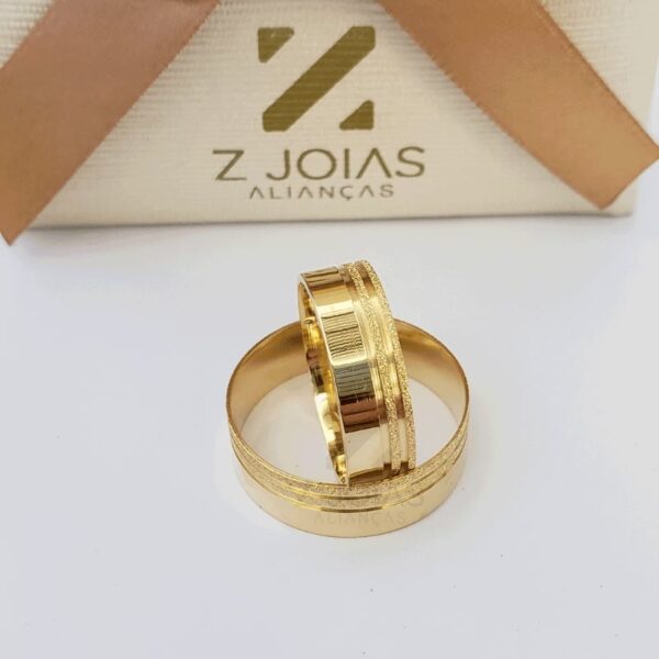 Aliança Em Ouro 18k - 6mm De Largura [Valor do Par] ZJ0102